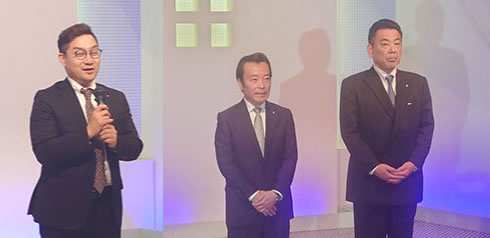 �V������}��