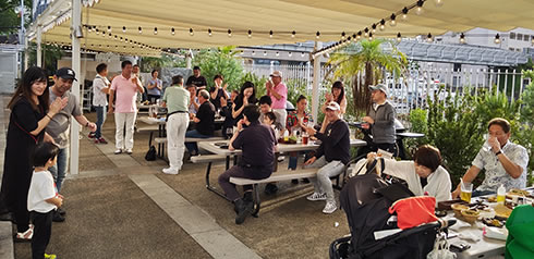 �t�̉Ƒ���