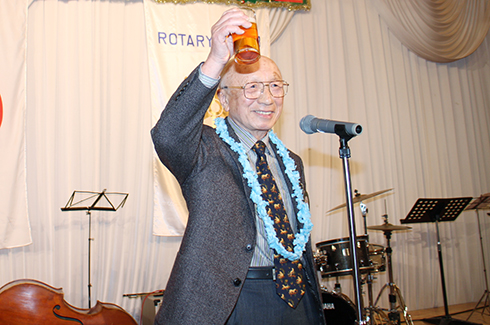 ���l�샍�[�^���[�N���u�@2016�N�N���X�}�X�Ƒ���