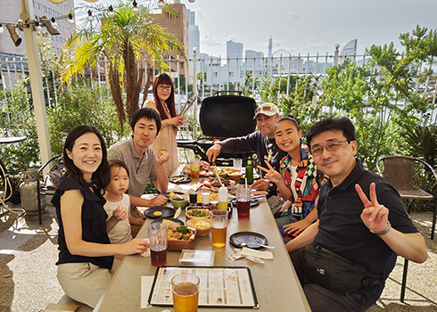 �t�̉Ƒ���2