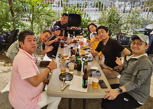 �t�̉Ƒ���4