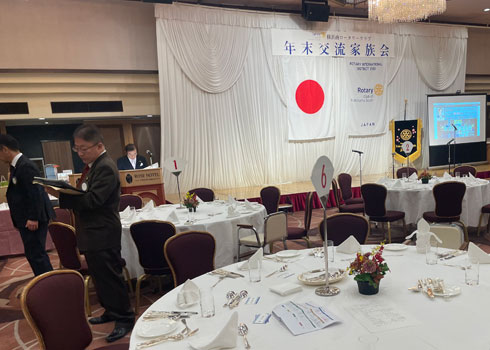 �N���𗬉Ƒ���1