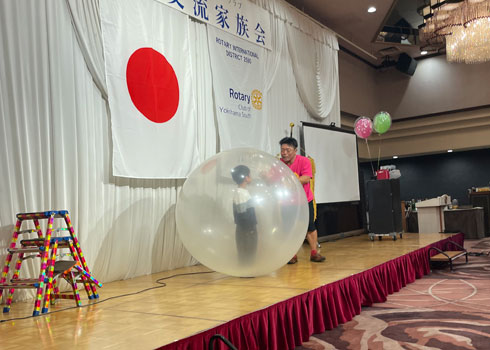 �N���𗬉Ƒ���2