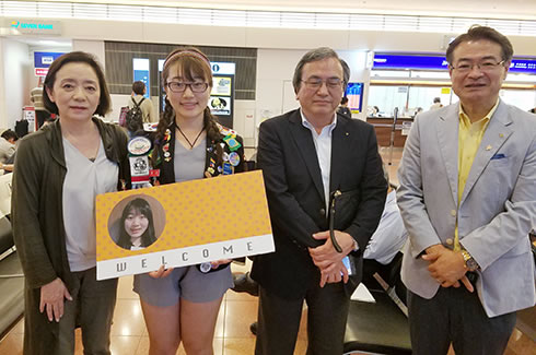 ���N�����v���O����