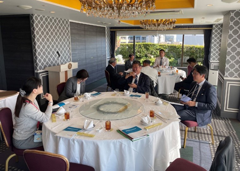 ���l�s��@�c�������w��Ȃ�тɍ��e��9