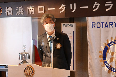 ��2827����@��b