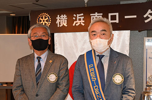 ��2827����@��b