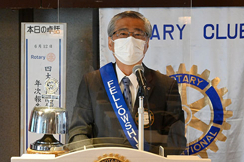 ��2830����@4���d�֌W�ψ���@�N���񍐔��\