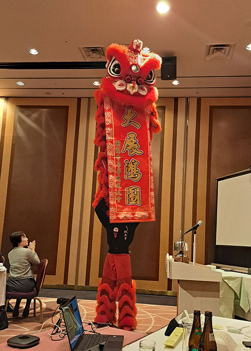 �V�N �����4