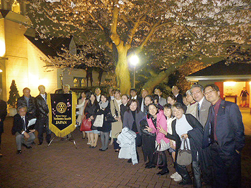 2016�N�@�ύ���