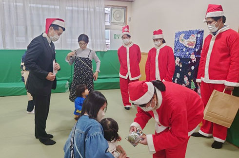 2023�N���T���^�v���W�F�N�g2